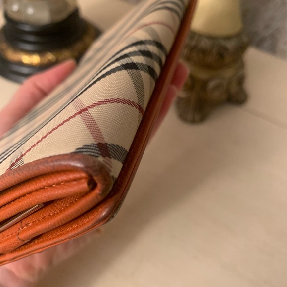 Burberry wallet - Picture 10 of 16